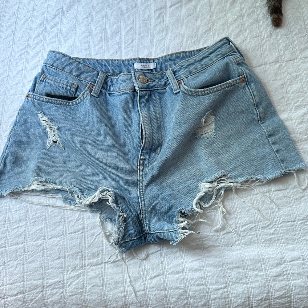 High waisted Denim cutoff shorts
